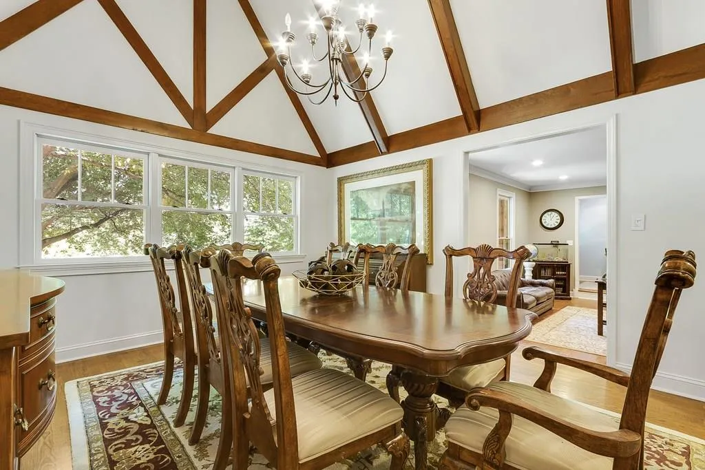 7735 Nesbit Ferry Road, Atlanta, Georgia 30350, 5 Bedrooms Bedrooms, ,3 BathroomsBathrooms,Residential,Sold,7735 Nesbit Ferry Road,6056507