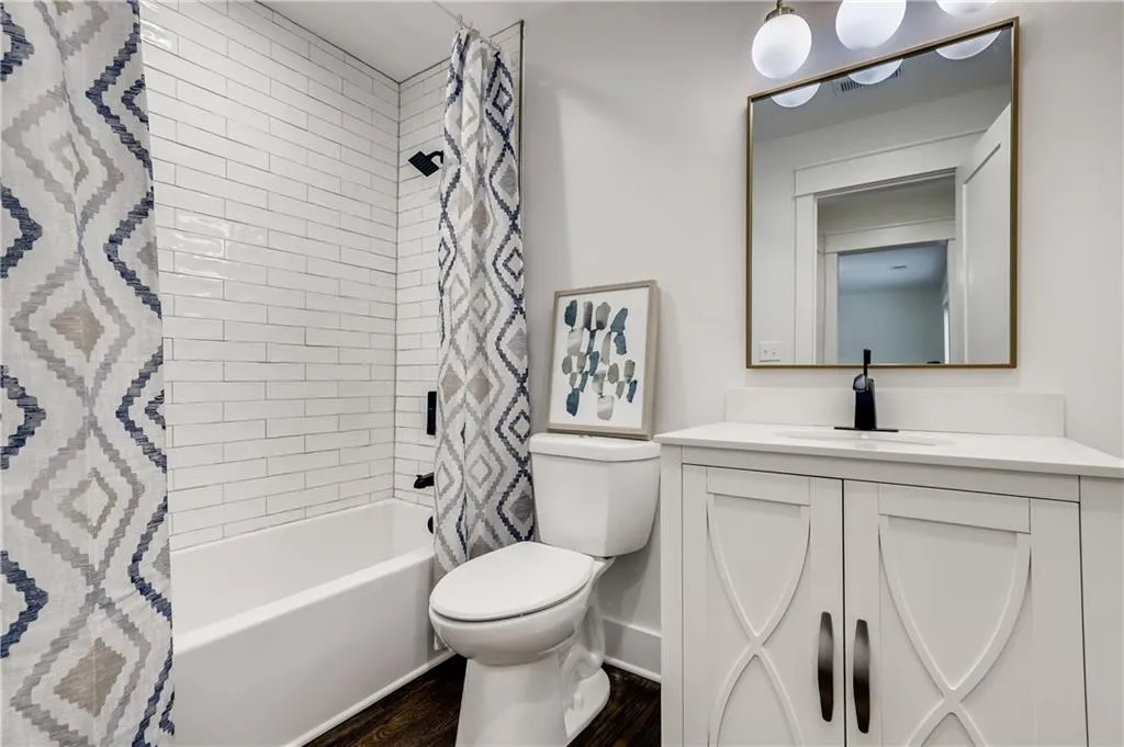 6240 Weatherly Drive, Sandy Springs, Georgia 30328, 6 Bedrooms Bedrooms, ,4 BathroomsBathrooms,Residential,Sold,6240 Weatherly Drive,6827811 6240 Weatherly Drive, Sandy Springs, Georgia 30328, 6 Bedrooms Bedrooms, ,4 BathroomsBathrooms,Residential,Sold,6240 Weatherly Drive,6827811