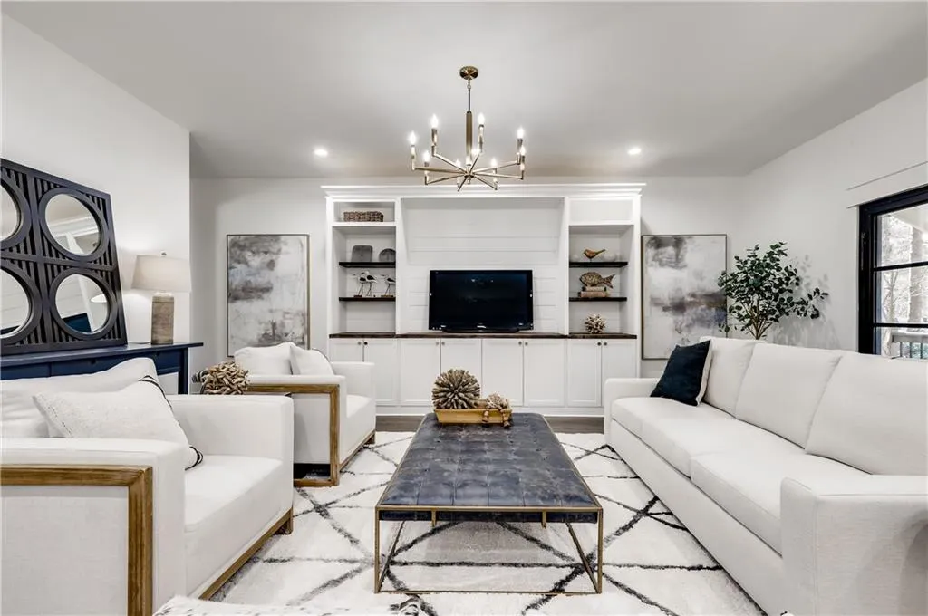 6240 Weatherly Drive, Sandy Springs, Georgia 30328, 6 Bedrooms Bedrooms, ,4 BathroomsBathrooms,Residential,Sold,6240 Weatherly Drive,6827811 6240 Weatherly Drive, Sandy Springs, Georgia 30328, 6 Bedrooms Bedrooms, ,4 BathroomsBathrooms,Residential,Sold,6240 Weatherly Drive,6827811