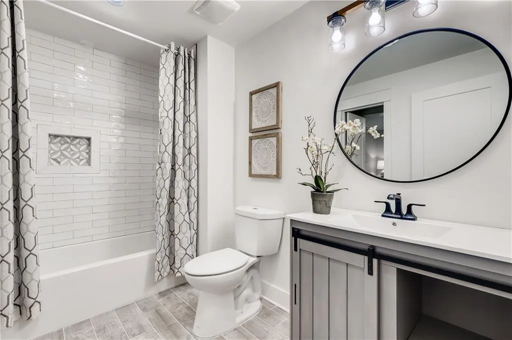 6240 Weatherly Drive, Sandy Springs, Georgia 30328, 6 Bedrooms Bedrooms, ,4 BathroomsBathrooms,Residential,Sold,6240 Weatherly Drive,6827811 6240 Weatherly Drive, Sandy Springs, Georgia 30328, 6 Bedrooms Bedrooms, ,4 BathroomsBathrooms,Residential,Sold,6240 Weatherly Drive,6827811