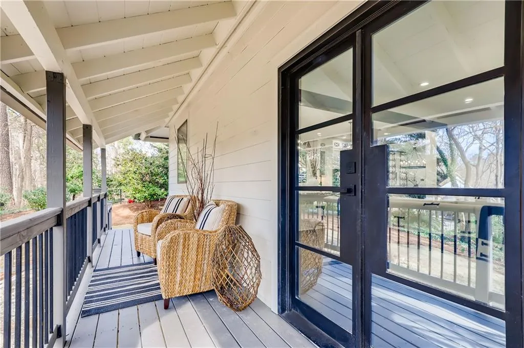 6240 Weatherly Drive, Sandy Springs, Georgia 30328, 6 Bedrooms Bedrooms, ,4 BathroomsBathrooms,Residential,Sold,6240 Weatherly Drive,6827811 6240 Weatherly Drive, Sandy Springs, Georgia 30328, 6 Bedrooms Bedrooms, ,4 BathroomsBathrooms,Residential,Sold,6240 Weatherly Drive,6827811