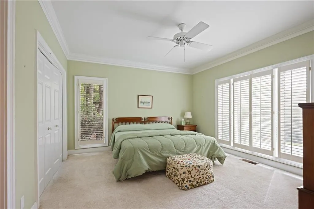 Guest room in main level