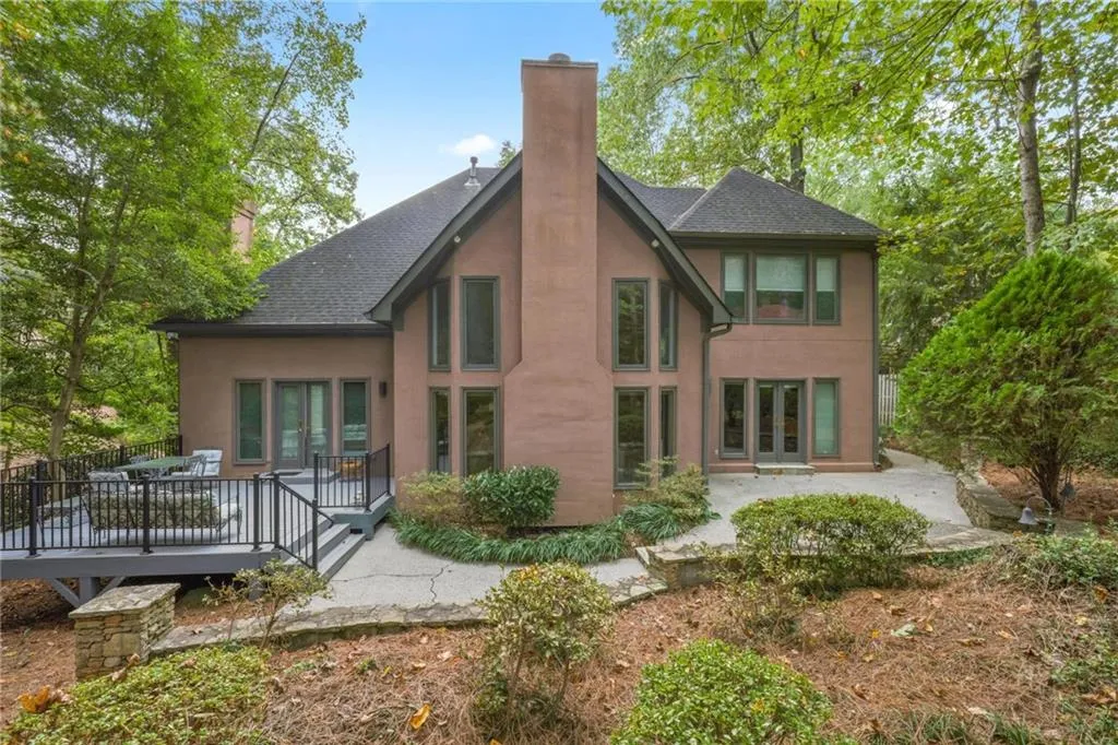 120 Seville Chase, Sandy Springs, Georgia 30328, 4 Bedrooms Bedrooms, ,4 BathroomsBathrooms,Residential,For Sale,120 Seville Chase,7663828