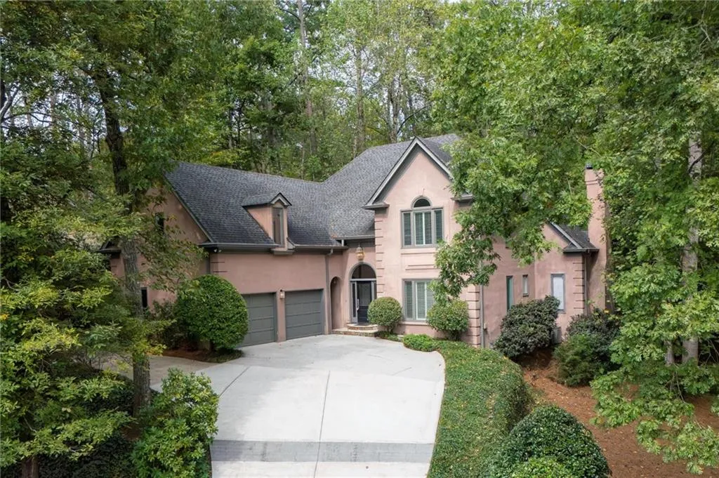 120 Seville Chase, Sandy Springs, Georgia 30328, 4 Bedrooms Bedrooms, ,4 BathroomsBathrooms,Residential,For Sale,120 Seville Chase,7663828