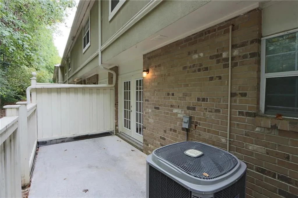 6900 Roswell Road Ne Unit N3, Atlanta, Georgia 30328, 2 Bedrooms Bedrooms, ,2 BathroomsBathrooms,Residential,Sold,6900 Roswell Road Ne Unit N3,5759700