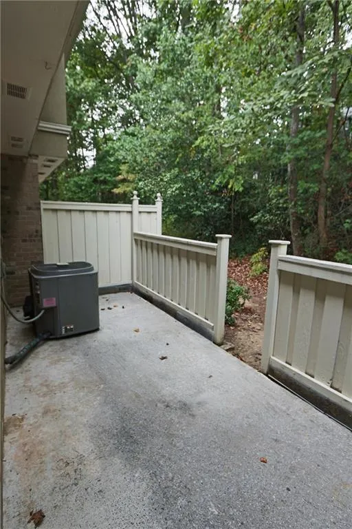 6900 Roswell Road Ne Unit N3, Atlanta, Georgia 30328, 2 Bedrooms Bedrooms, ,2 BathroomsBathrooms,Residential,Sold,6900 Roswell Road Ne Unit N3,5759700