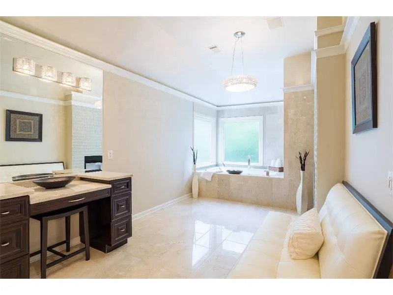 625 Eaton Place, Atlanta, Georgia 30350, 5 Bedrooms Bedrooms, ,4 BathroomsBathrooms,Residential,Sold,625 Eaton Place,5620194