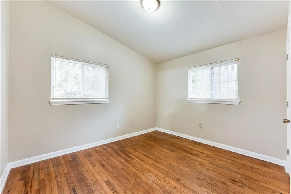 2600 Nw Baker Road, Atlanta, Georgia 30318, 3 Bedrooms Bedrooms, ,2 BathroomsBathrooms,Residential,For Sale,2600 Nw Baker Road,7605304