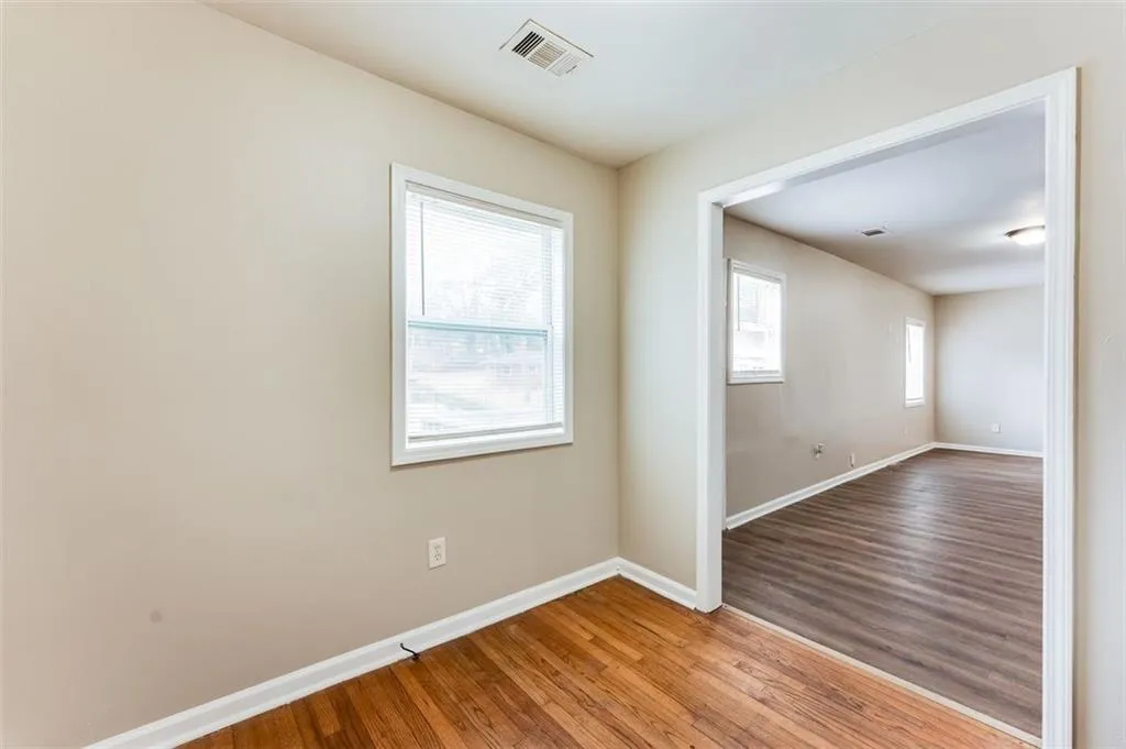 2600 Nw Baker Road, Atlanta, Georgia 30318, 3 Bedrooms Bedrooms, ,2 BathroomsBathrooms,Residential,For Sale,2600 Nw Baker Road,7605304