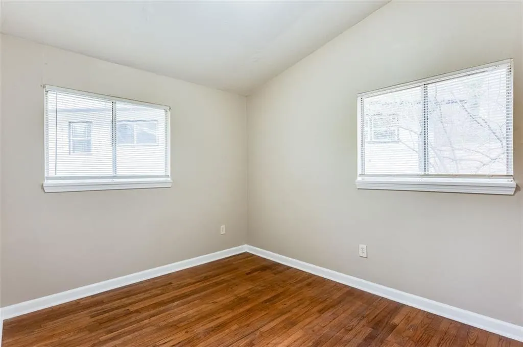 2600 Nw Baker Road, Atlanta, Georgia 30318, 3 Bedrooms Bedrooms, ,2 BathroomsBathrooms,Residential,For Sale,2600 Nw Baker Road,7605304