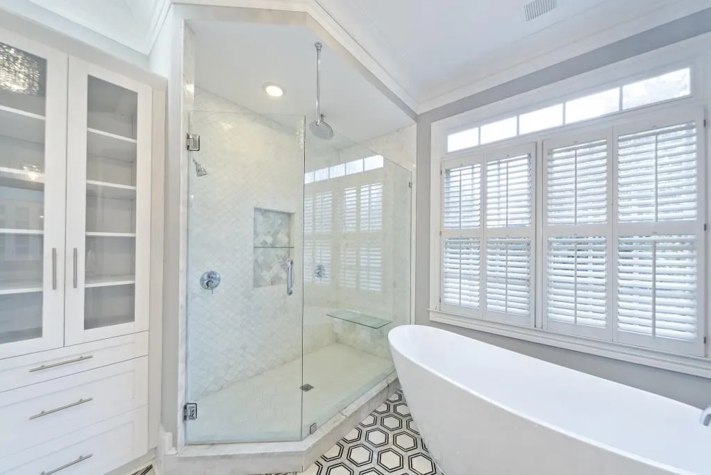 125 Helmsley Drive, Atlanta, Georgia 30327, 5 Bedrooms Bedrooms, ,5 BathroomsBathrooms,Residential,Sold,125 Helmsley Drive,6829794