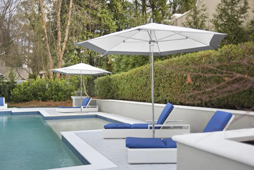 125 Helmsley Drive, Atlanta, Georgia 30327, 5 Bedrooms Bedrooms, ,5 BathroomsBathrooms,Residential,Sold,125 Helmsley Drive,6829794