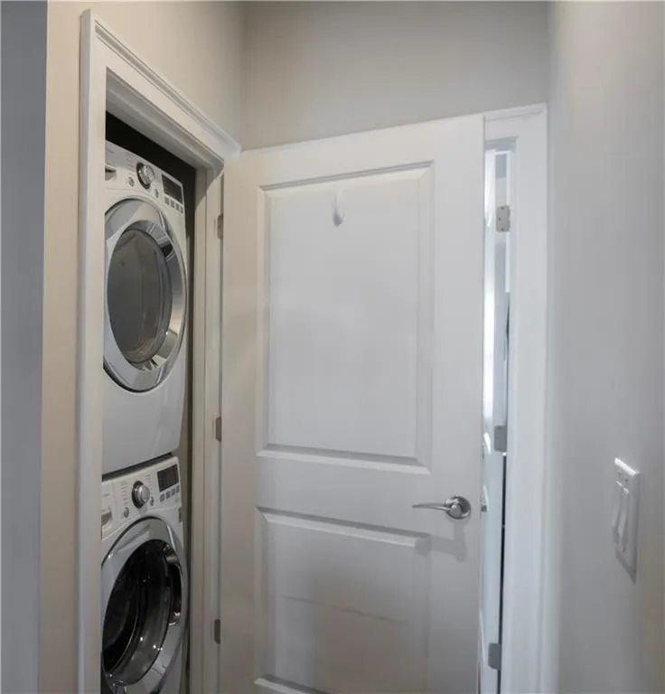 4111 Township Parkway Unit 4111, Atlanta, Georgia 30342, 2 Bedrooms Bedrooms, ,2 BathroomsBathrooms,Residential,Sold,4111 Township Parkway Unit 4111,6864928