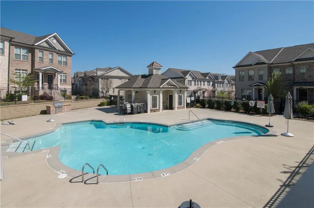 4111 Township Parkway Unit 4111, Atlanta, Georgia 30342, 2 Bedrooms Bedrooms, ,2 BathroomsBathrooms,Residential,Sold,4111 Township Parkway Unit 4111,6864928