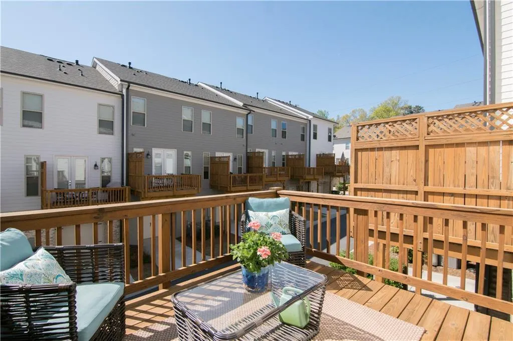4111 Township Parkway Unit 4111, Atlanta, Georgia 30342, 2 Bedrooms Bedrooms, ,2 BathroomsBathrooms,Residential,Sold,4111 Township Parkway Unit 4111,6864928