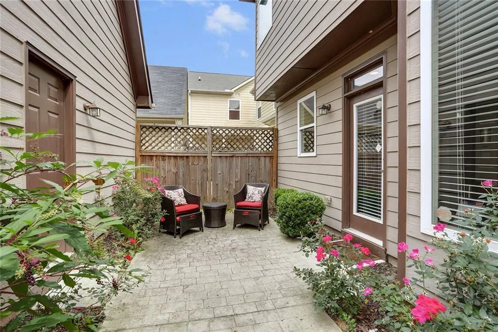 1652 Habershal Road Nw, Atlanta, Georgia 30318, 3 Bedrooms Bedrooms, ,2 BathroomsBathrooms,Residential,Sold,1652 Habershal Road Nw,5601807