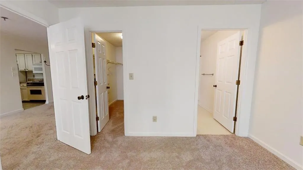 300 Johnson Ferry Road Ne Unit A308, Sandy Springs, Georgia 30328, 2 Bedrooms Bedrooms, ,2 BathroomsBathrooms,Residential,Sold,300 Johnson Ferry Road Ne Unit A308,7050178