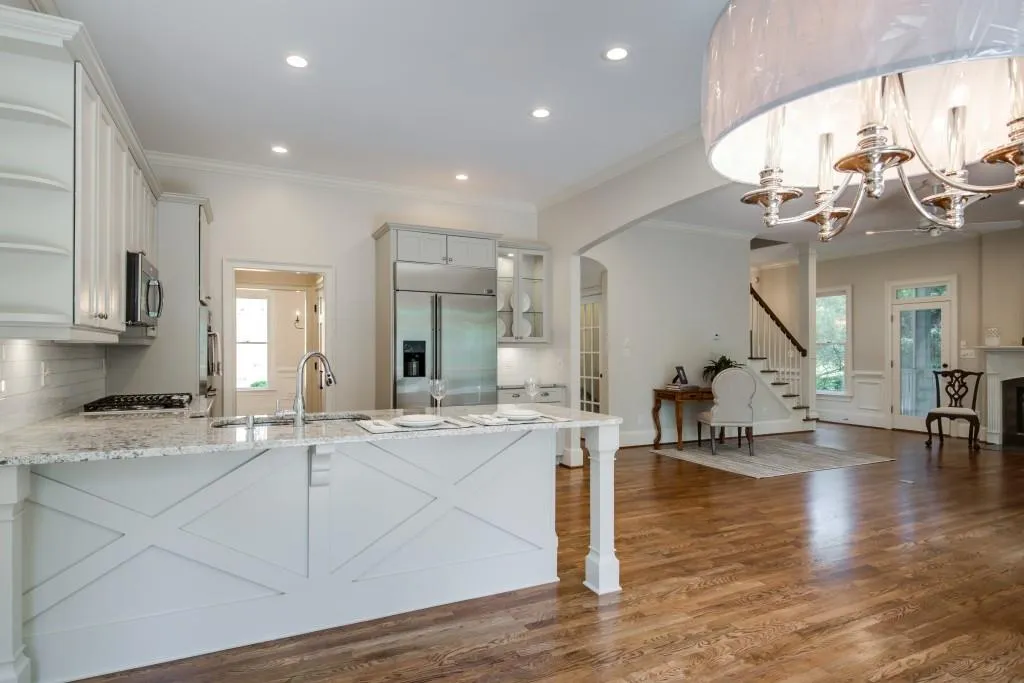 105 Grogans Landing, Sandy Springs, Georgia 30350, 5 Bedrooms Bedrooms, ,4 BathroomsBathrooms,Residential,Sold,105 Grogans Landing,6100063