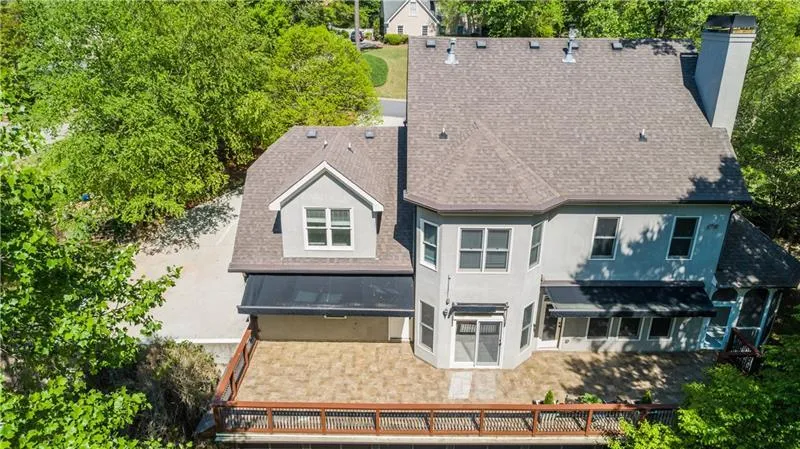 105 Grogans Landing, Sandy Springs, Georgia 30350, 5 Bedrooms Bedrooms, ,4 BathroomsBathrooms,Residential,Sold,105 Grogans Landing,6100063