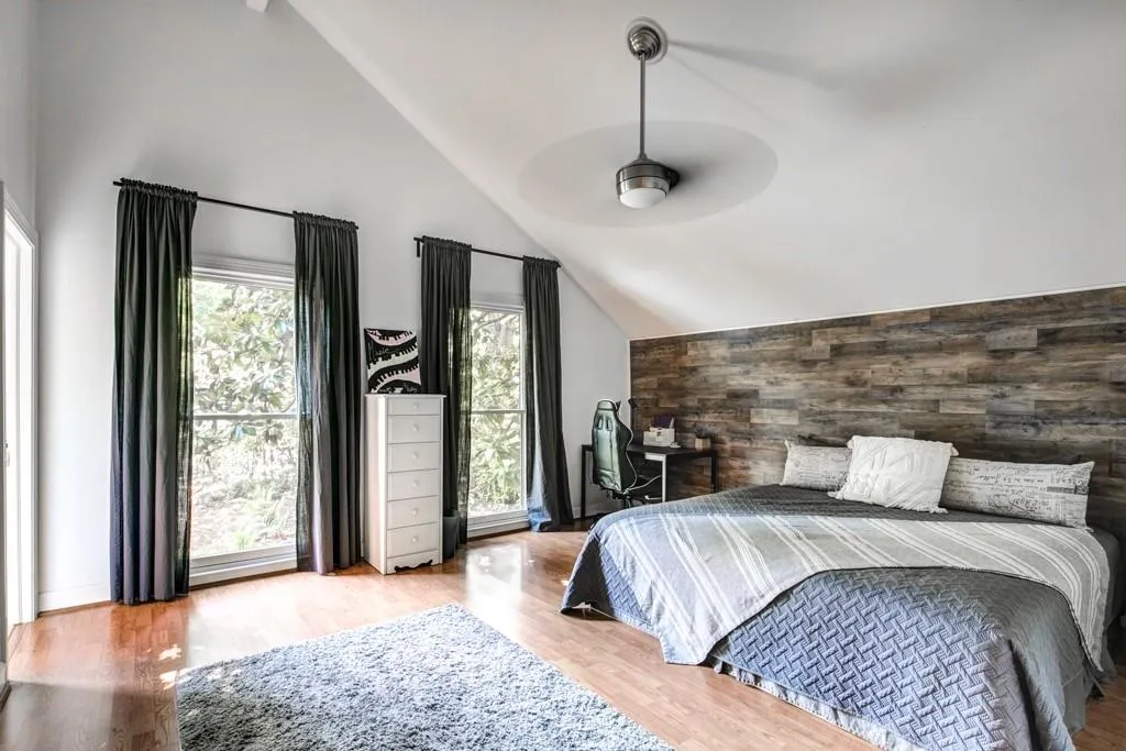 1110 Vernon Springs Court, Sandy Springs, Georgia 30327, 4 Bedrooms Bedrooms, ,3 BathroomsBathrooms,Residential,Sold,1110 Vernon Springs Court,6755194