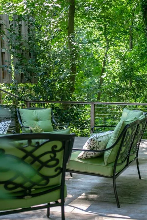 1110 Vernon Springs Court, Sandy Springs, Georgia 30327, 4 Bedrooms Bedrooms, ,3 BathroomsBathrooms,Residential,Sold,1110 Vernon Springs Court,6755194