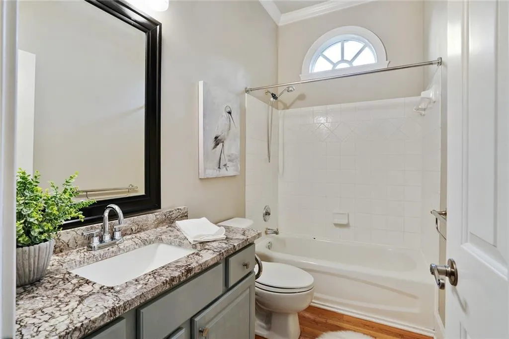 715 Windsor Parkway, Sandy Springs, Georgia 30342, 5 Bedrooms Bedrooms, ,6 BathroomsBathrooms,Residential,Sold,715 Windsor Parkway,7216313