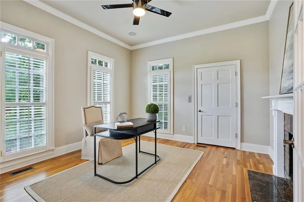 715 Windsor Parkway, Sandy Springs, Georgia 30342, 5 Bedrooms Bedrooms, ,6 BathroomsBathrooms,Residential,Sold,715 Windsor Parkway,7216313