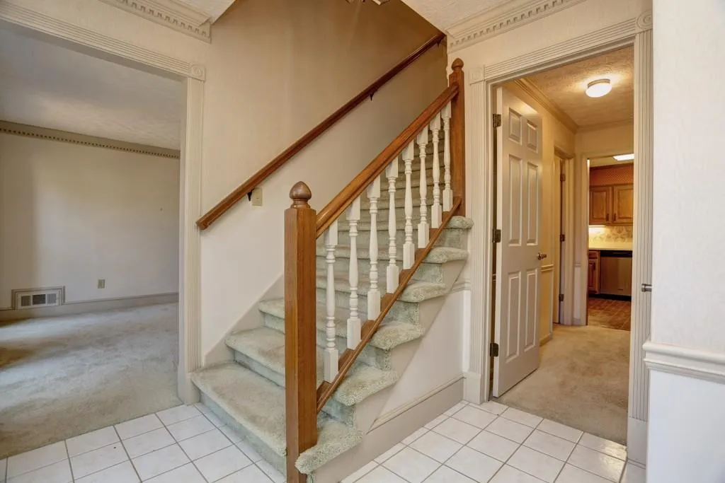 7570 Hunters Woods Drive, Sandy Springs, Georgia 30350, 4 Bedrooms Bedrooms, ,3 BathroomsBathrooms,Residential,Sold,7570 Hunters Woods Drive,5779985 7570 Hunters Woods Drive, Sandy Springs, Georgia 30350, 4 Bedrooms Bedrooms, ,3 BathroomsBathrooms,Residential,Sold,7570 Hunters Woods Drive,5779985