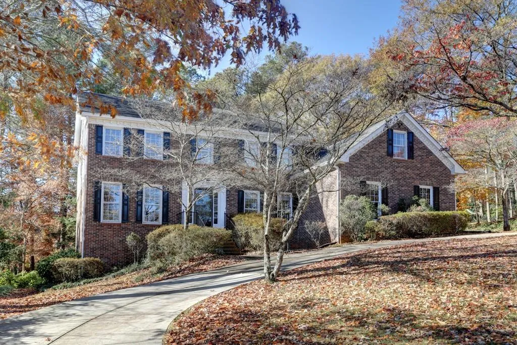 7570 Hunters Woods Drive, Sandy Springs, Georgia 30350, 4 Bedrooms Bedrooms, ,3 BathroomsBathrooms,Residential,Sold,7570 Hunters Woods Drive,5779985 7570 Hunters Woods Drive, Sandy Springs, Georgia 30350, 4 Bedrooms Bedrooms, ,3 BathroomsBathrooms,Residential,Sold,7570 Hunters Woods Drive,5779985