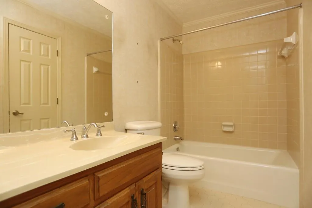 7570 Hunters Woods Drive, Sandy Springs, Georgia 30350, 4 Bedrooms Bedrooms, ,3 BathroomsBathrooms,Residential,Sold,7570 Hunters Woods Drive,5779985 7570 Hunters Woods Drive, Sandy Springs, Georgia 30350, 4 Bedrooms Bedrooms, ,3 BathroomsBathrooms,Residential,Sold,7570 Hunters Woods Drive,5779985