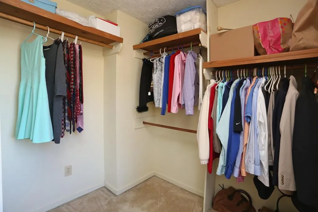 7570 Hunters Woods Drive, Sandy Springs, Georgia 30350, 4 Bedrooms Bedrooms, ,3 BathroomsBathrooms,Residential,Sold,7570 Hunters Woods Drive,5779985 7570 Hunters Woods Drive, Sandy Springs, Georgia 30350, 4 Bedrooms Bedrooms, ,3 BathroomsBathrooms,Residential,Sold,7570 Hunters Woods Drive,5779985