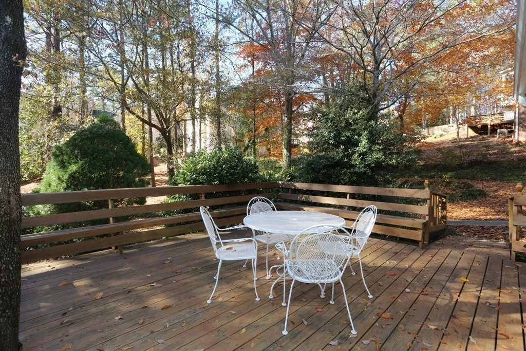 7570 Hunters Woods Drive, Sandy Springs, Georgia 30350, 4 Bedrooms Bedrooms, ,3 BathroomsBathrooms,Residential,Sold,7570 Hunters Woods Drive,5779985 7570 Hunters Woods Drive, Sandy Springs, Georgia 30350, 4 Bedrooms Bedrooms, ,3 BathroomsBathrooms,Residential,Sold,7570 Hunters Woods Drive,5779985