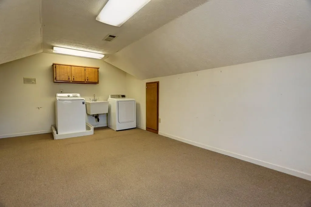 7570 Hunters Woods Drive, Sandy Springs, Georgia 30350, 4 Bedrooms Bedrooms, ,3 BathroomsBathrooms,Residential,Sold,7570 Hunters Woods Drive,5779985 7570 Hunters Woods Drive, Sandy Springs, Georgia 30350, 4 Bedrooms Bedrooms, ,3 BathroomsBathrooms,Residential,Sold,7570 Hunters Woods Drive,5779985