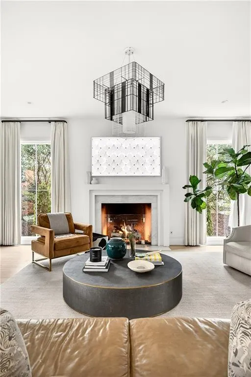 715 Amberidge Trail, Sandy Springs, Georgia 30328, 6 Bedrooms Bedrooms, ,5 BathroomsBathrooms,Residential,For Sale,715 Amberidge Trail,7731076