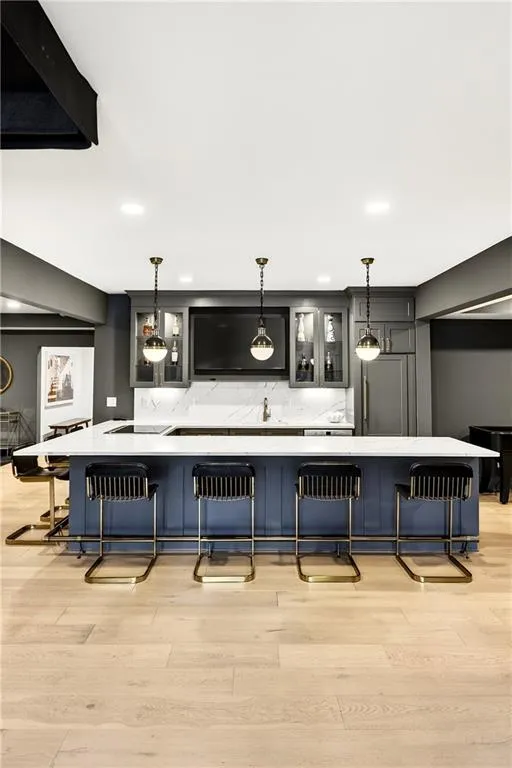 715 Amberidge Trail, Sandy Springs, Georgia 30328, 6 Bedrooms Bedrooms, ,5 BathroomsBathrooms,Residential,For Sale,715 Amberidge Trail,7731076