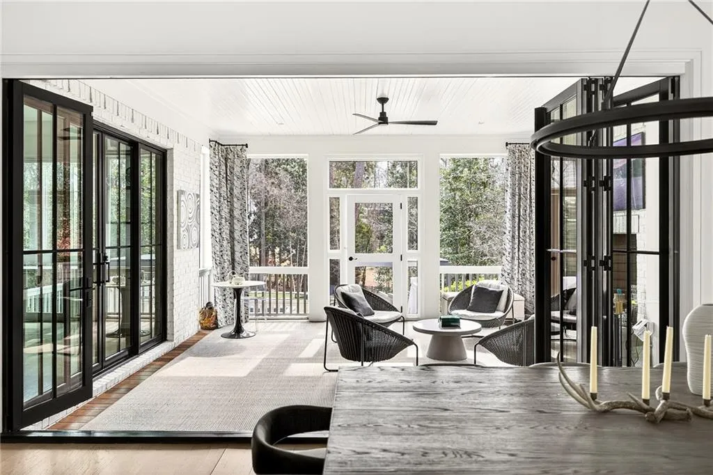 715 Amberidge Trail, Sandy Springs, Georgia 30328, 6 Bedrooms Bedrooms, ,5 BathroomsBathrooms,Residential,For Sale,715 Amberidge Trail,7731076