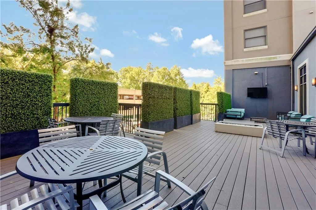 799 Hammond Drive Unit 425, Atlanta, Georgia 30328, 1 Bedroom Bedrooms, ,1 BathroomBathrooms,Residential,Sold,799 Hammond Drive Unit 425,7355568