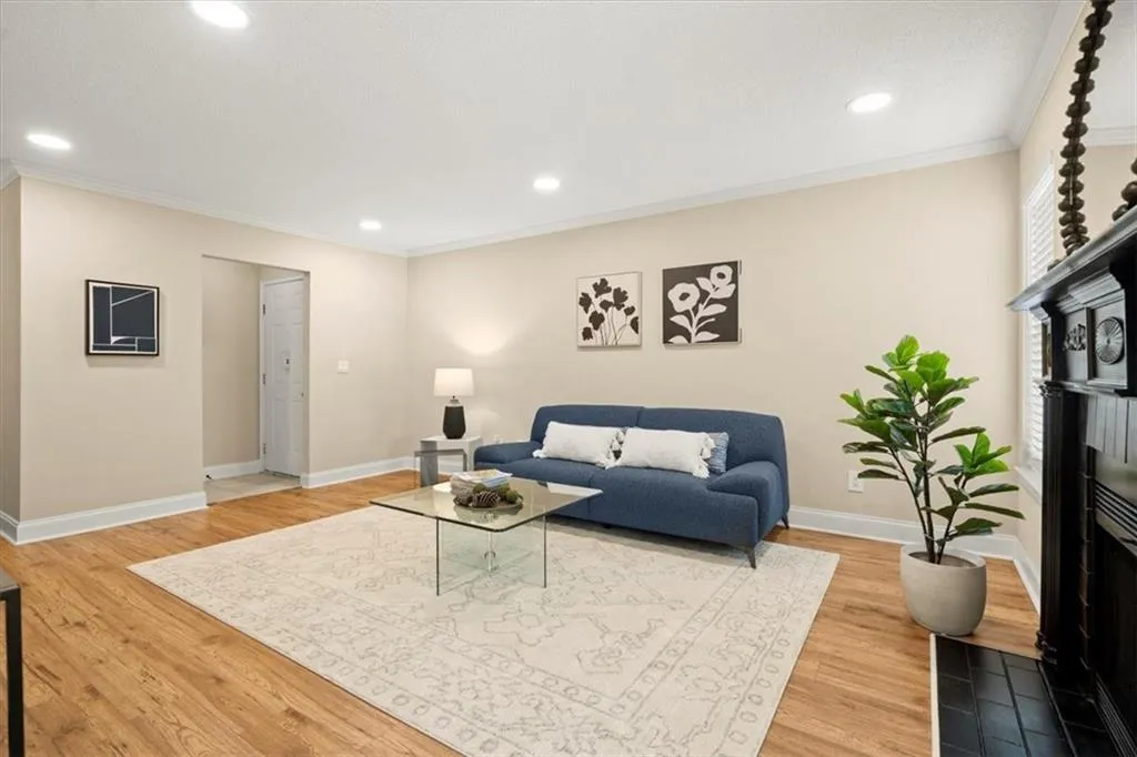 2503 Huntingdon Chase, Atlanta, Georgia 30350, 2 Bedrooms Bedrooms, ,2 BathroomsBathrooms,Residential,Sold,2503 Huntingdon Chase,7416410