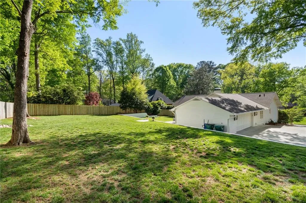 1305 Old Woodbine Road, Atlanta, Georgia 30319, 4 Bedrooms Bedrooms, ,3 BathroomsBathrooms,Residential,Sold,1305 Old Woodbine Road,7559969