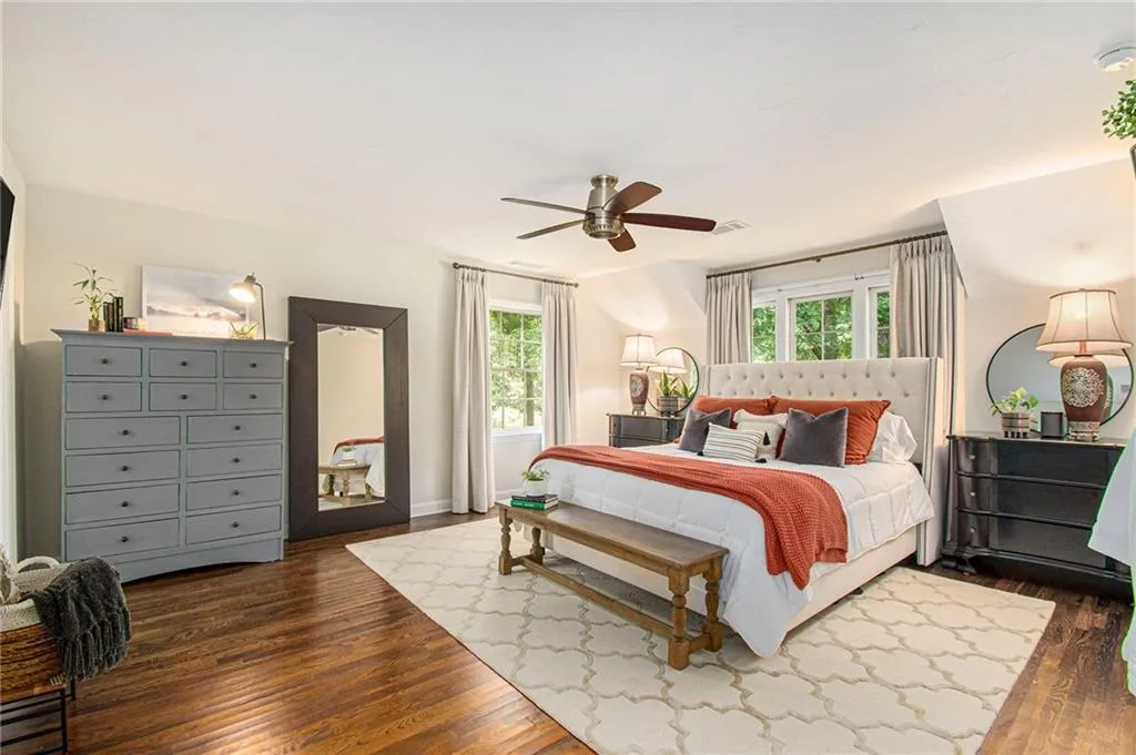 7170 Riverside Way, Sandy Springs, Georgia 30328, 5 Bedrooms Bedrooms, ,3 BathroomsBathrooms,Residential,Sold,7170 Riverside Way,6915596