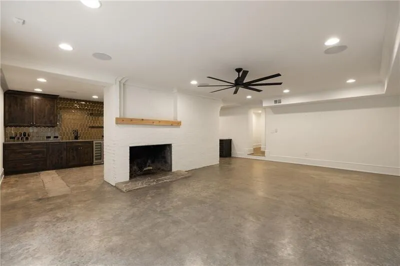 1155 Peachtree Battle Avenue Nw, Atlanta, Georgia 30327, 5 Bedrooms Bedrooms, ,4 BathroomsBathrooms,Residential,For Sale,1155 Peachtree Battle Avenue Nw,7664071