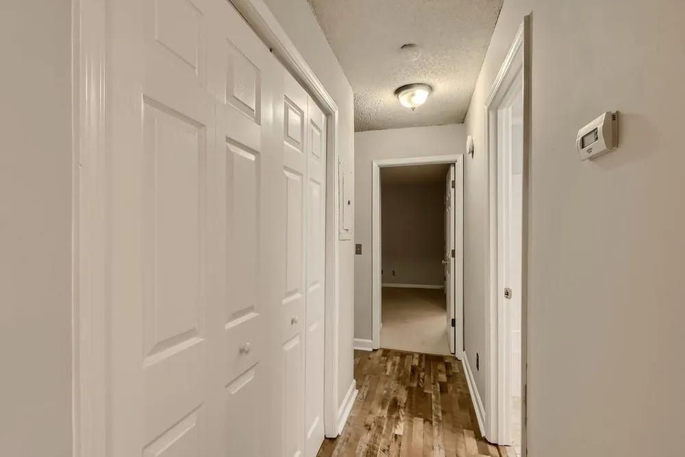 107 Barrington Hills Drive, Sandy Springs, Georgia 30350, 2 Bedrooms Bedrooms, ,2 BathroomsBathrooms,Residential,Sold,107 Barrington Hills Drive,6964849