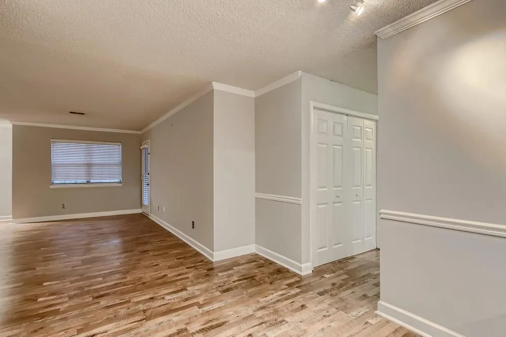 107 Barrington Hills Drive, Sandy Springs, Georgia 30350, 2 Bedrooms Bedrooms, ,2 BathroomsBathrooms,Residential,Sold,107 Barrington Hills Drive,6964849