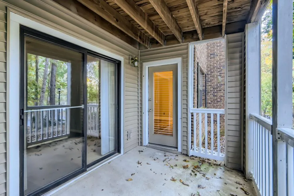 107 Barrington Hills Drive, Sandy Springs, Georgia 30350, 2 Bedrooms Bedrooms, ,2 BathroomsBathrooms,Residential,Sold,107 Barrington Hills Drive,6964849