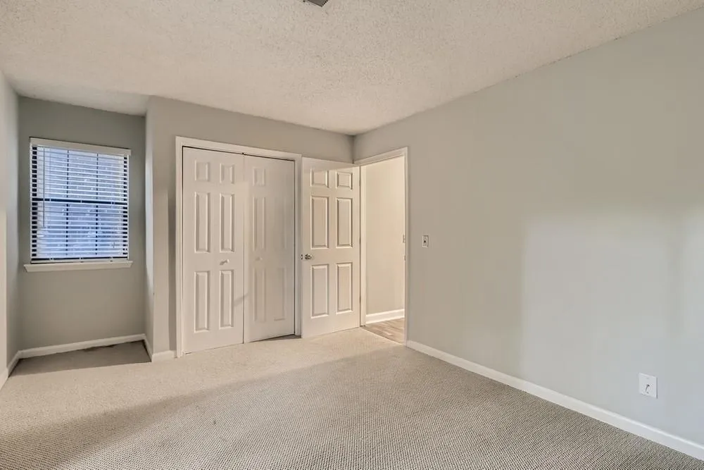 107 Barrington Hills Drive, Sandy Springs, Georgia 30350, 2 Bedrooms Bedrooms, ,2 BathroomsBathrooms,Residential,Sold,107 Barrington Hills Drive,6964849