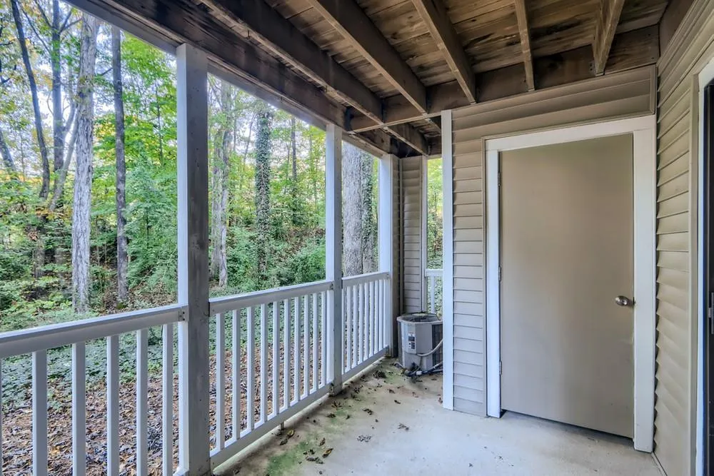 107 Barrington Hills Drive, Sandy Springs, Georgia 30350, 2 Bedrooms Bedrooms, ,2 BathroomsBathrooms,Residential,Sold,107 Barrington Hills Drive,6964849