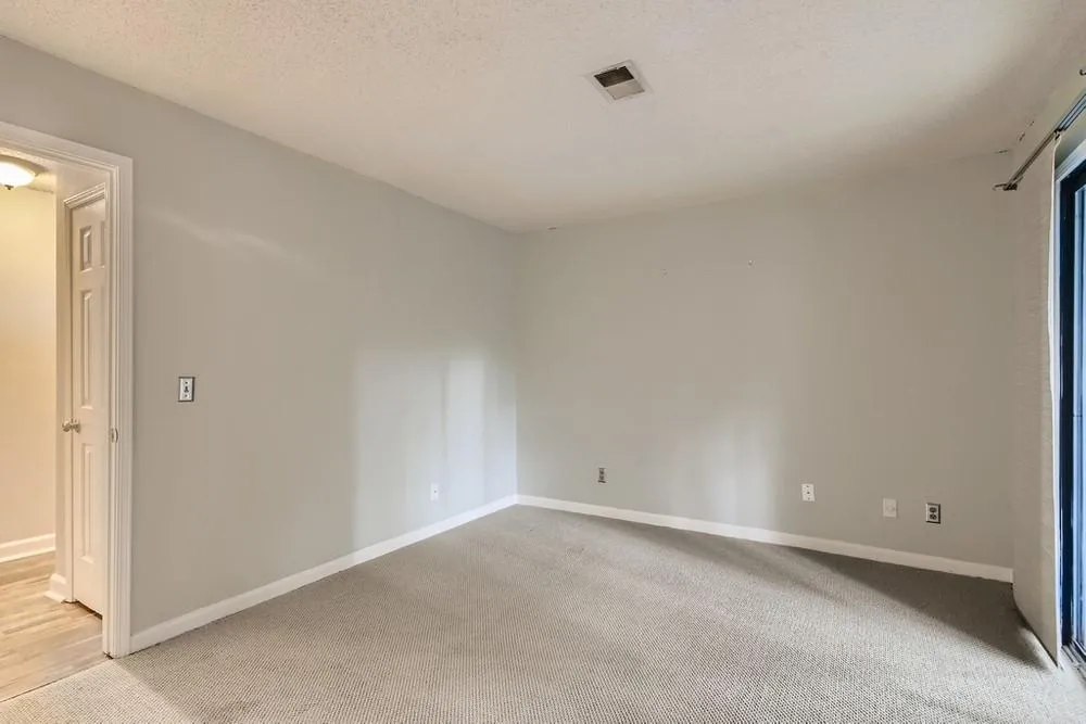 107 Barrington Hills Drive, Sandy Springs, Georgia 30350, 2 Bedrooms Bedrooms, ,2 BathroomsBathrooms,Residential,Sold,107 Barrington Hills Drive,6964849