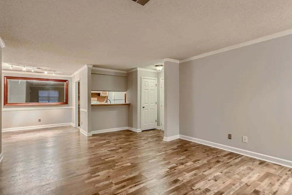 107 Barrington Hills Drive, Sandy Springs, Georgia 30350, 2 Bedrooms Bedrooms, ,2 BathroomsBathrooms,Residential,Sold,107 Barrington Hills Drive,6964849