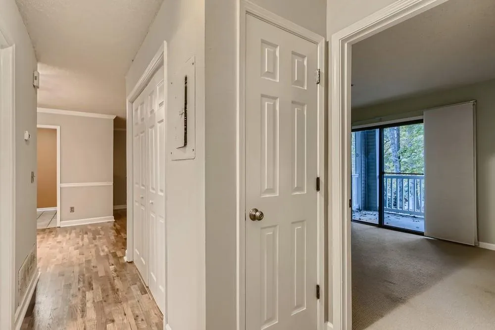 107 Barrington Hills Drive, Sandy Springs, Georgia 30350, 2 Bedrooms Bedrooms, ,2 BathroomsBathrooms,Residential,Sold,107 Barrington Hills Drive,6964849