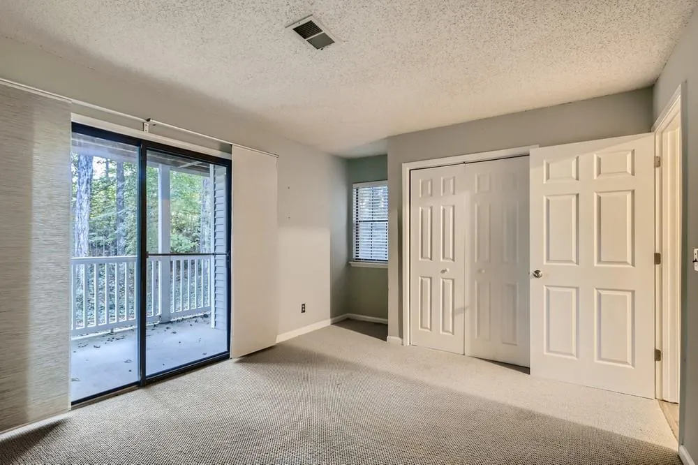 107 Barrington Hills Drive, Sandy Springs, Georgia 30350, 2 Bedrooms Bedrooms, ,2 BathroomsBathrooms,Residential,Sold,107 Barrington Hills Drive,6964849